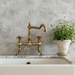 Nostalgická kuchyňská baterie Bronz V1979BRST