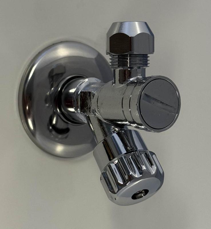 Set rohových uzavíracích ventilů 2 ks