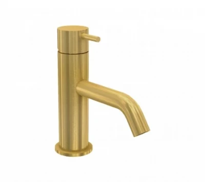Waterevolution Flow low washbasin faucet incl. click plug brushed brass T110LE