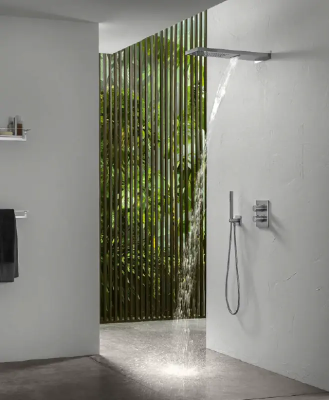 SB 316 čtvercová ruční sprcha se sprchovou hadicí a držákem z nerezové oceli