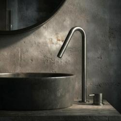 Waterevolution Flow 2otvorová umyvadlová baterie PVD Gun Metal s vysokým V 120 mm výtokem T1122VGME