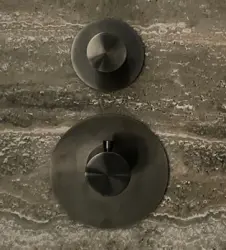 SB 316 AESTHETICS Kružnice Vestavěná termostatická baterie s 1 výstupem / uzavírací ventil PVD gun metal kartáčovaný 1208954896