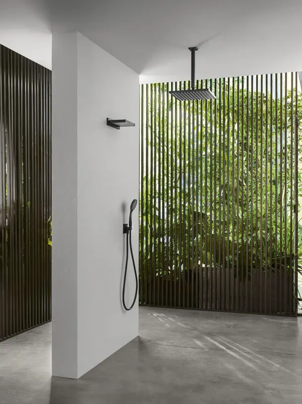 SB Rubinetterie Dešťová sprcha Eco Air vodu šetřící čtvercová dešťová sprcha matná bílá 20x20cm 1208955527