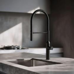 Quadri Stamford vysoká kuchyňská baterie s flexibilním výtokem matná černá 1208956079