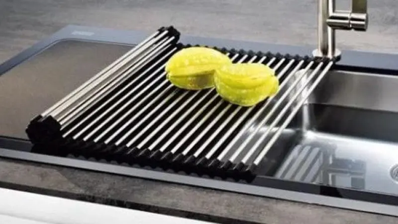 Quadri RVS Rolovací podložka přes a před umyvadlo 43 x 32 cm 1208956470