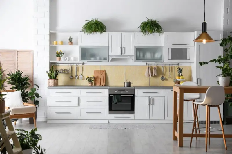 Dekor Prive moderní mosazné zlaté závěsné svítidlo kuželovitého tvaru 7610