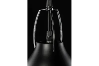 Decor Orient kuželová kovová závěsná lampa černá s kontrastním bílým vnitřkem 4475