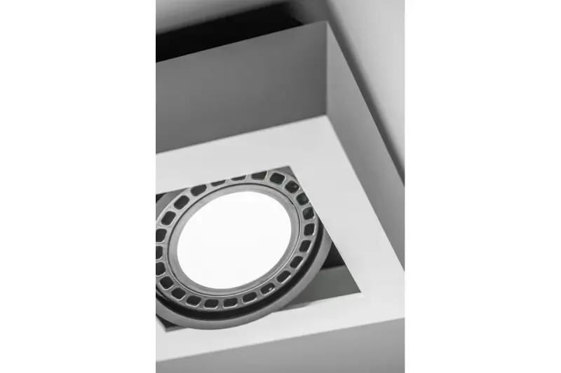 Decor Loid funkční bílá jednobodová stropní lampa s jedním světelným zdrojem 4632