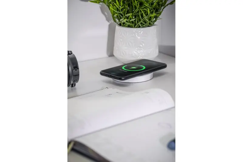 Indux Lift zapustitelný zemní bílý kuchyňský zásuvka v pracovní desce s osvětlením, 2 x USB a bezdrátovým nabíjením 1208957837