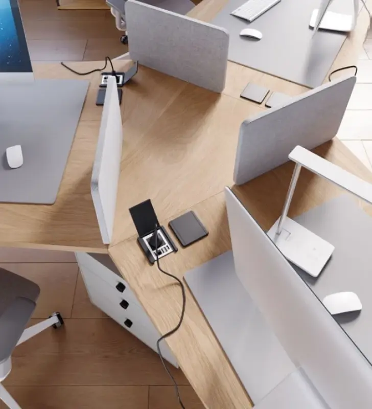 Indux Flip matná černá vestavná zásuvka s uzemněním se 2xUSB A, 1xRJ45 a 1xHDMI připojením 1208957917