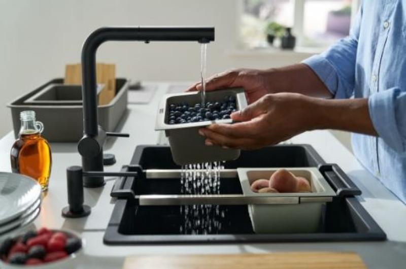 Franke Univerzální příslušenství all in set 5, krájecí deska, vložka do dřezu, odkapávací rohožka a úložná krabička 112.0655.489