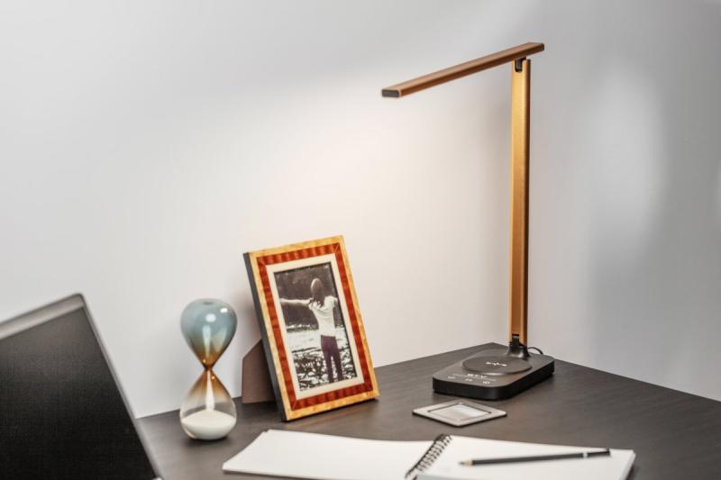 Deco Bureau lamp Bressi 8W 450lm AC220-240V 3-CCT Bezdrátové Nabíjení USB PF>0,5 RA>80 Černá / Zlatá 1208962479