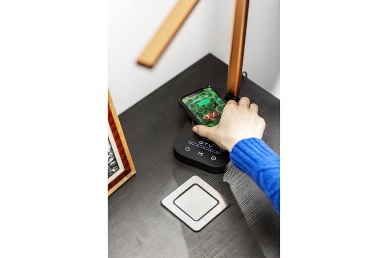 Deco Bureau lamp Bressi 8W 450lm AC220-240V 3-CCT Bezdrátové Nabíjení USB PF>0,5 RA>80 Černá / Zlatá 1208962479