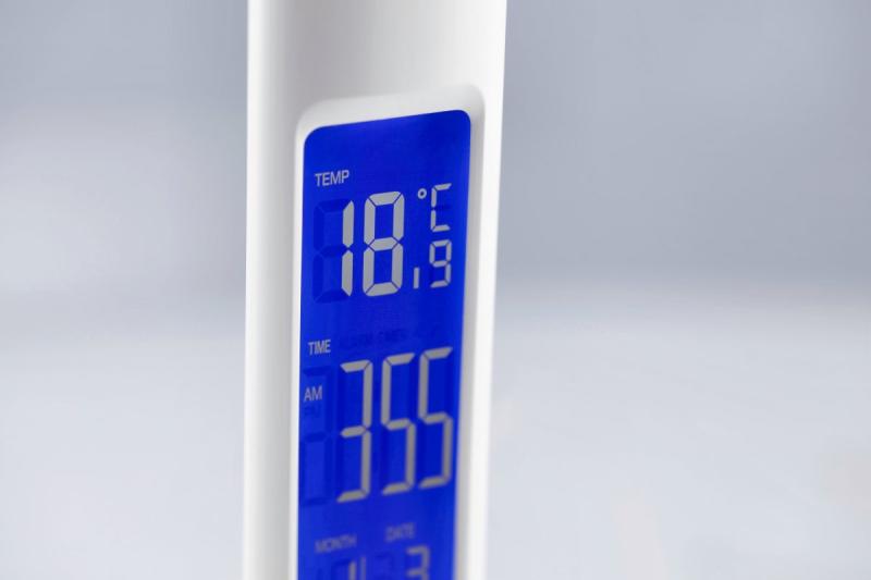 Decor Stolní Lampa LINEAR 7W 420lm AC220-240V 3-CCT 5-stupňové stmívání PF>0,5 RA>80 bílá. 1208962500