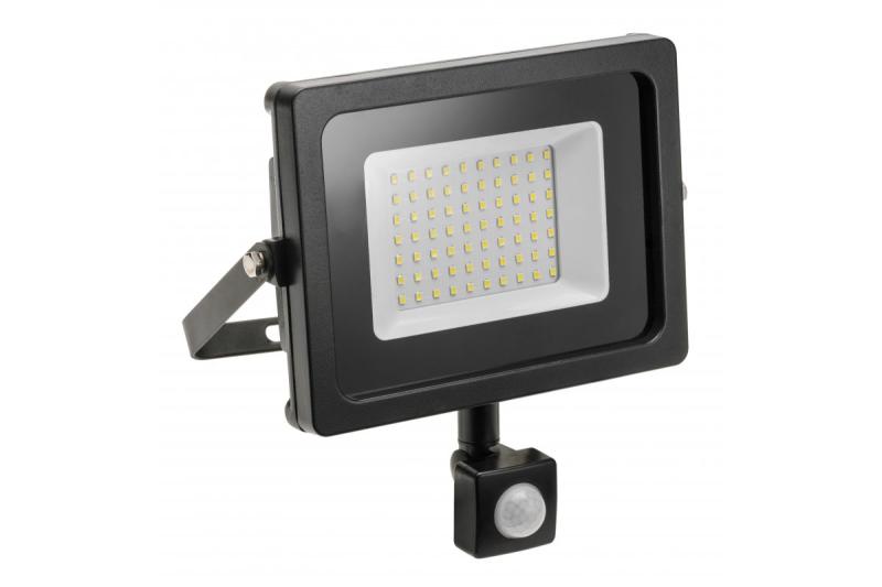 LED reflektor iNEXT s detektorem pohybu 50W 4000lm, PF>0,9, RA>80, IP65, 120°, 6400K, černé tělo 1208962862