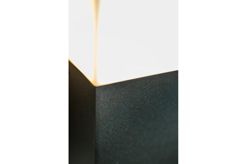 Decorativní zahradní svítidlo LARGO-AU E27 MAX.15W IP44 AC220-240V 50-60Hz nástěnná lampa s rovným vrškem v grafitové barvě. 1208963916