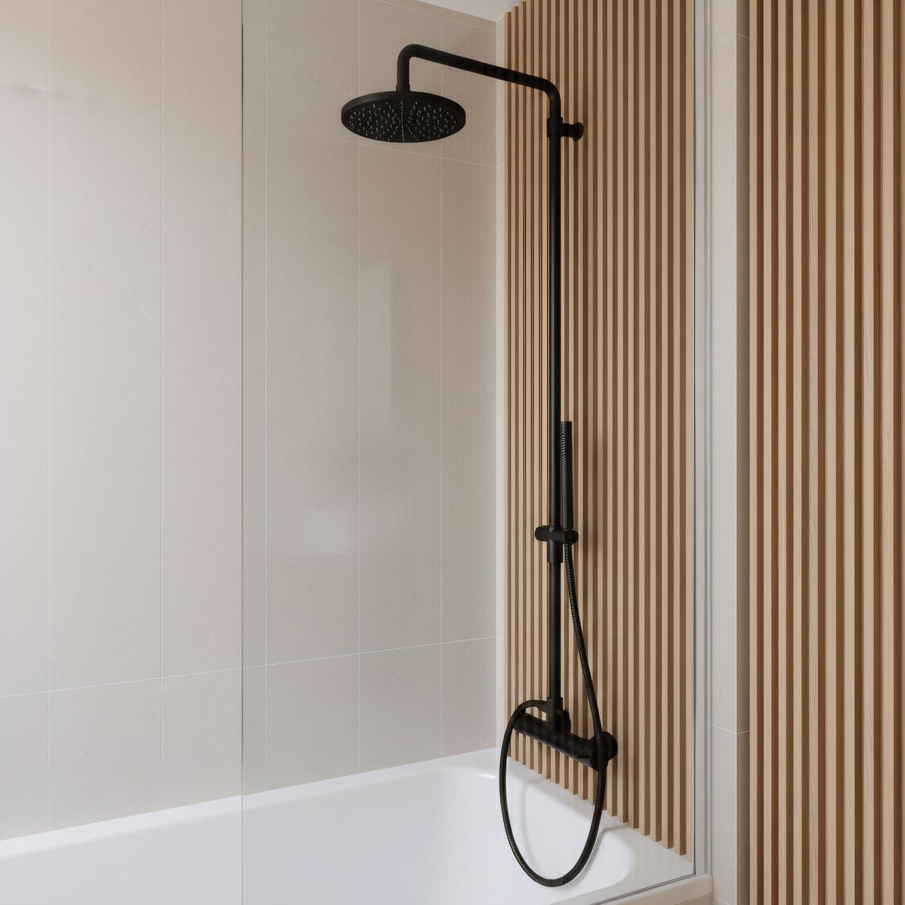 Waterevolution Flow sprchová kombinace s dešťovou sprchou matná černá 200mm T141NRPR