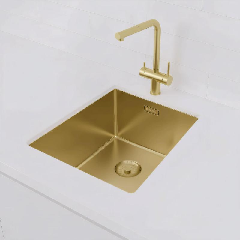 Pure.Sink Prestige dřez 34x40 cm PVD Zlatý 10mm radius spodní montáž, rovná montáž a horní montáž PPG3440-60
