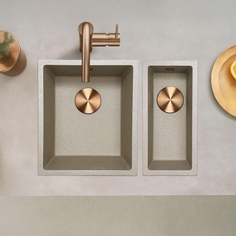 GraniteMy Universal žulový béžový pískový malý dřez 17x40 cm pro povrchovou montáž, podstavnou montáž a zapuštěnou montáž s měděnou zátkou 1208968004