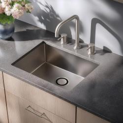 Waterevolution Flow 3-otvorová úhlová kuchyňská baterie s otočným výtokem a připojením na filtrovanou vodu RVS T152HIE