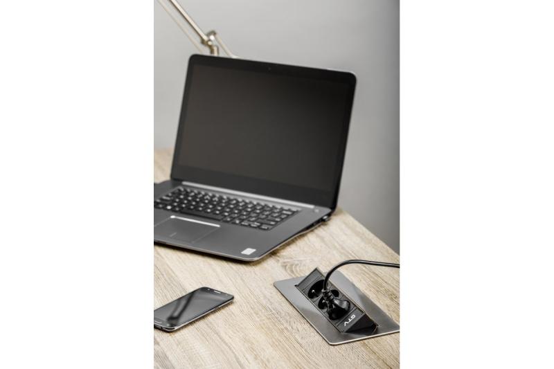 Prodlužovací kabel bez kazety, trojnásobná zásuvka s uzemněním, 1,5 m napájecí kabel s vidlicí, nerez.