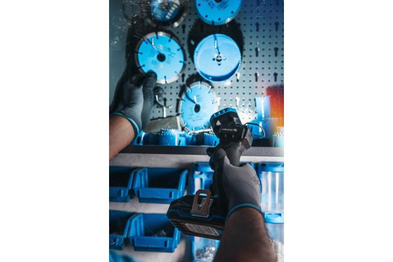 HÖGERT dobíjecí svítilna 18V