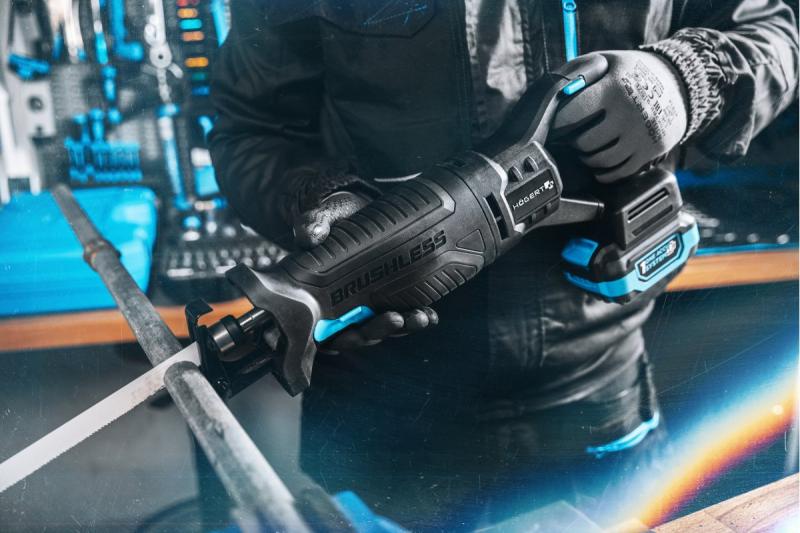 HÖGERT akumulátorová pila ocaska, 18V, bezuhlíková, baterie, nabíječka, příslušenství