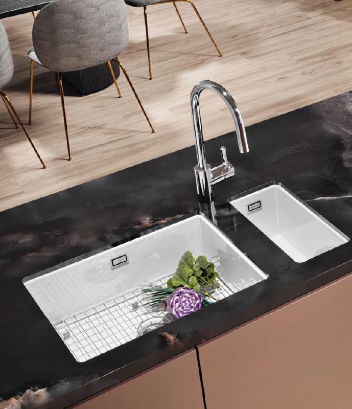 Ausmann Keramický Ember Keramické Bílé Poloviční Umyvadlo Na Desku a Pod Desku 174 x 400 mm s Nerezovou Zátkou 1208970734.