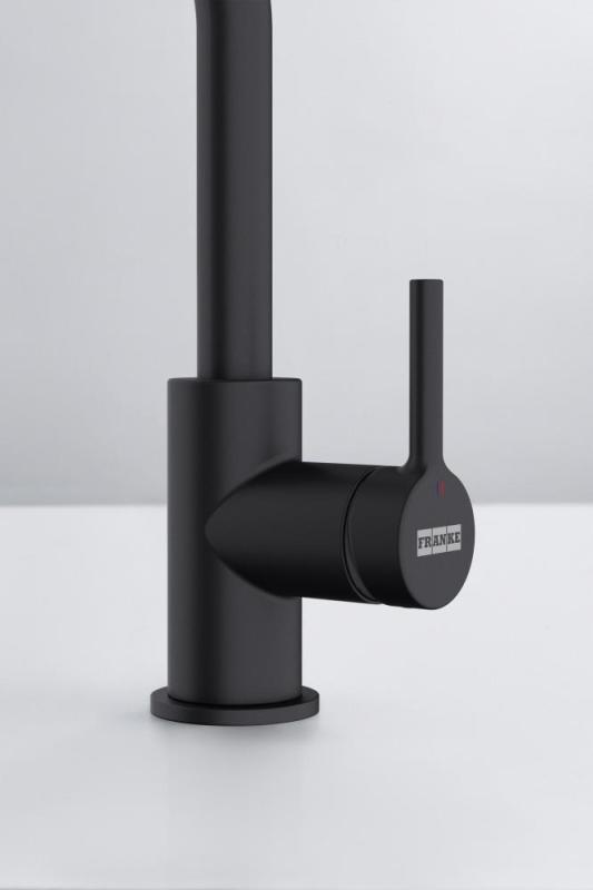 Franke Lina L Kuchyňská baterie Otočná výpust Černá 115.0693.393