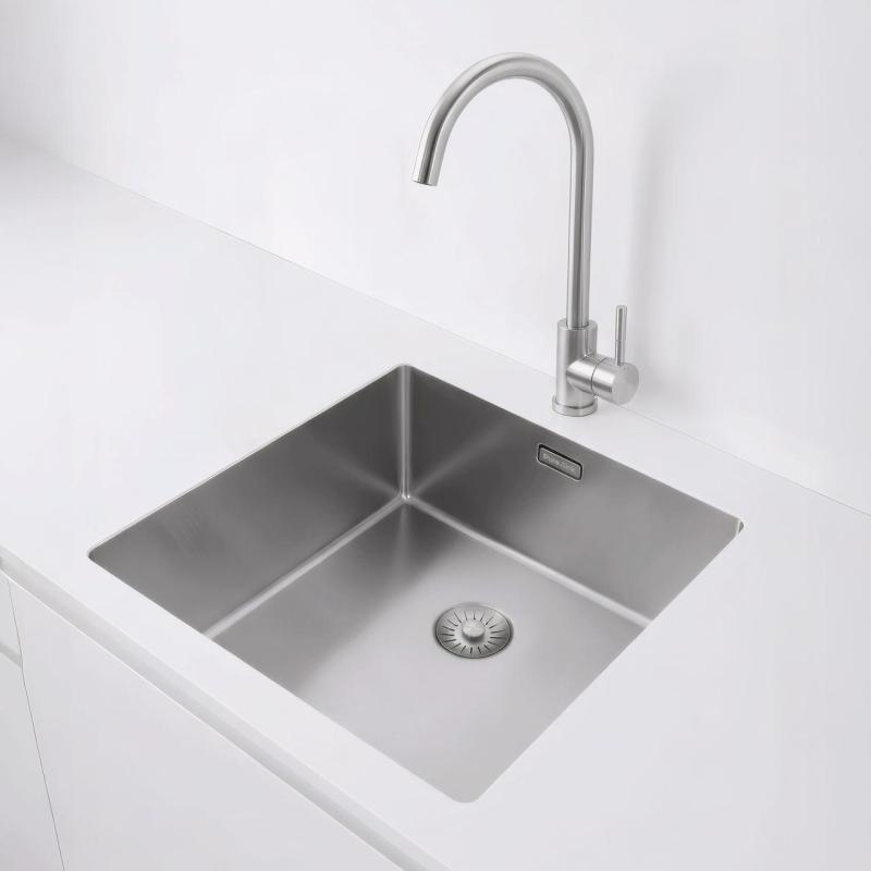Pure.Sink Exclusivo RVS dřez 40x40 cm, rádius 10mm, pro montáž pod, rovnou a na povrch PEX4040-02