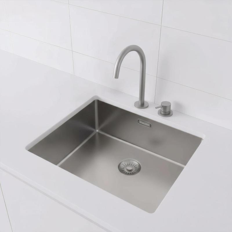 Pure.Sink Exclusivo RVS umyvadlo 50x40 cm 10mm radius podskříňové, rovnoplošné a nástavbové PEX5040-02