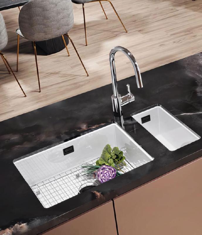 Ausmann Ceramic Ember Keramický Bílý Půloblouk Nástavba a Podskříň 174 x 400 mm s Černou zástrčkou 1208971504