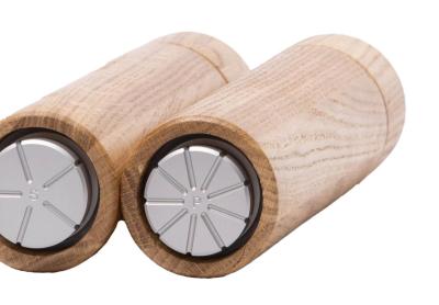 Woodsea Upside Down Oak - Dubový dřevěný solník Ø5.4x22.5 cm 1208971591