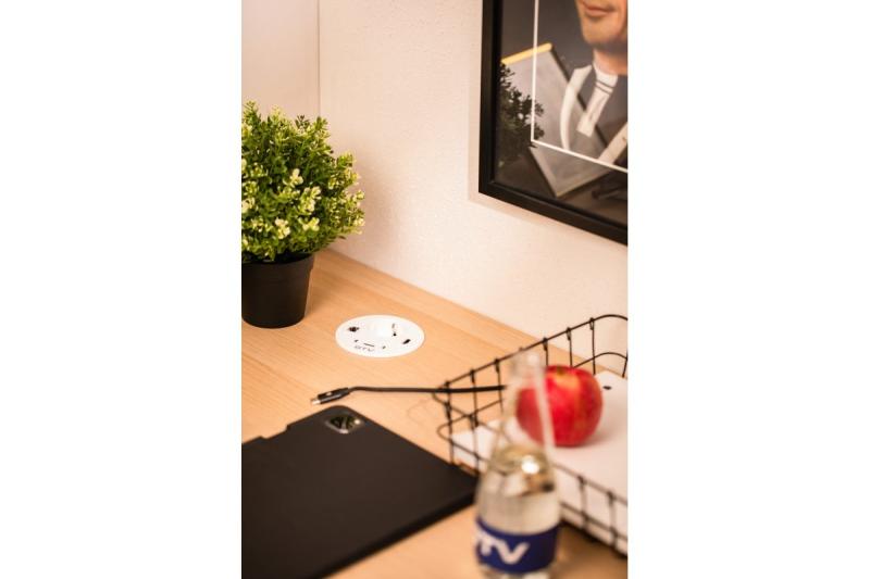 Nábytková zásuvka RONDO, 1xSHUKO, 1xUSB-A, 2xUSB-C, HDMI, RJ45 kabel 1,5 m, bílá