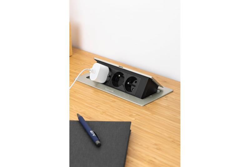 SOFT výsuvná elektrická zásuvka, napájecí kabel 1,5 m