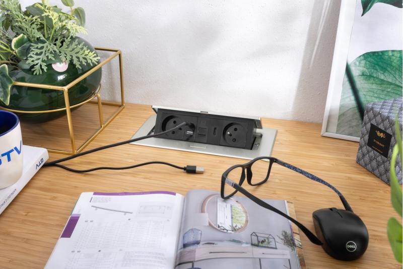 MULTISOFT nábytková zásuvka 2x zásuvka s uzemněním, USB A+C, RJ45, HDMI, napájecí kabel se zástrčkou, hliník