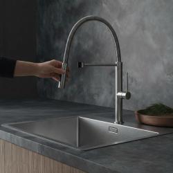 Pure.Sink Luxion Masivní nerezová kuchyňská baterie Profi s flexibilním výtokem a 2 druhy proudu PLXFLEX-02