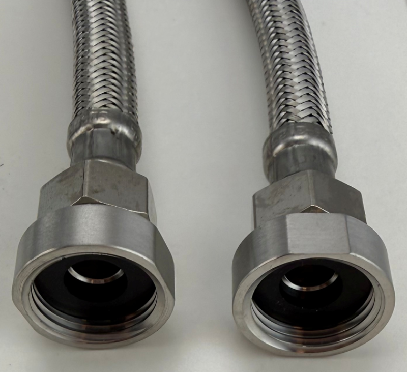 Pure.Sink Přechodová vsuvka z nerezové oceli s vnějším průměrem 3/8 (samec) a vnitřním průměrem 1/2 (samice) Sada 2 kusů PS3812-00