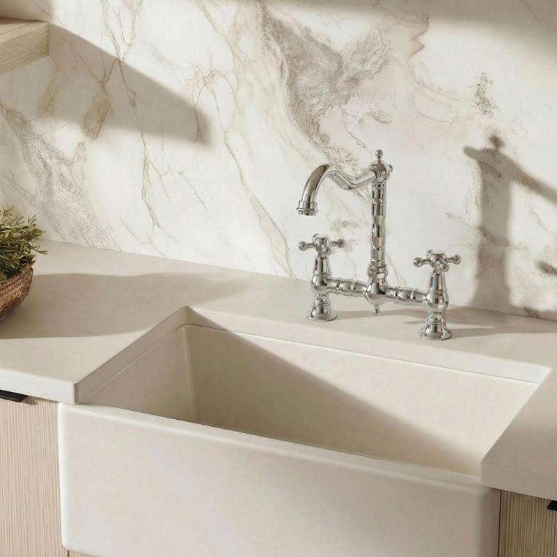 Aquanello Heritage Ascot Klasická kuchyňská baterie Nostalgic Bridge, chromová, s křížovými rukojeťmi CR-4001-HA