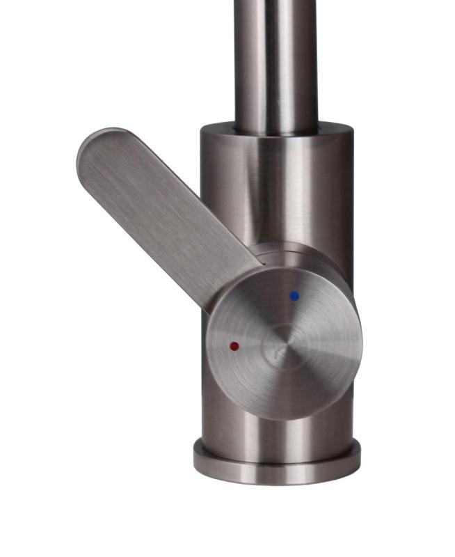 Aquanello Forma Masivní nerezová kuchyňská baterie s jedním pákovým ovládáním a kulatým výtokem SS-1002-FM